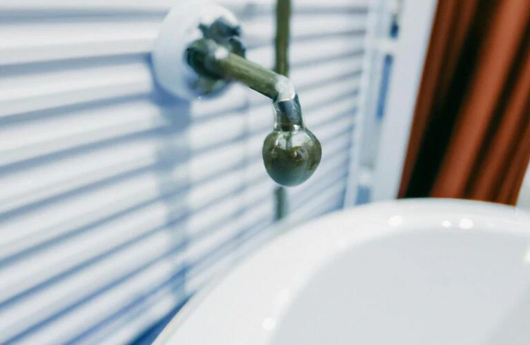 清潔な空間で快適な暮らしを実現！お住まいの水回りを専門にサポート