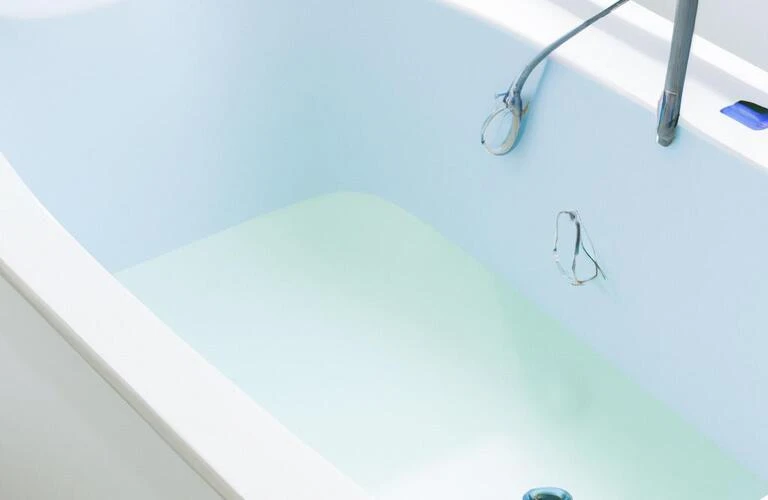 カビや水垢、石鹸カスに悩まされていませんか？一緒に快適なお風呂を手に入れましょう！